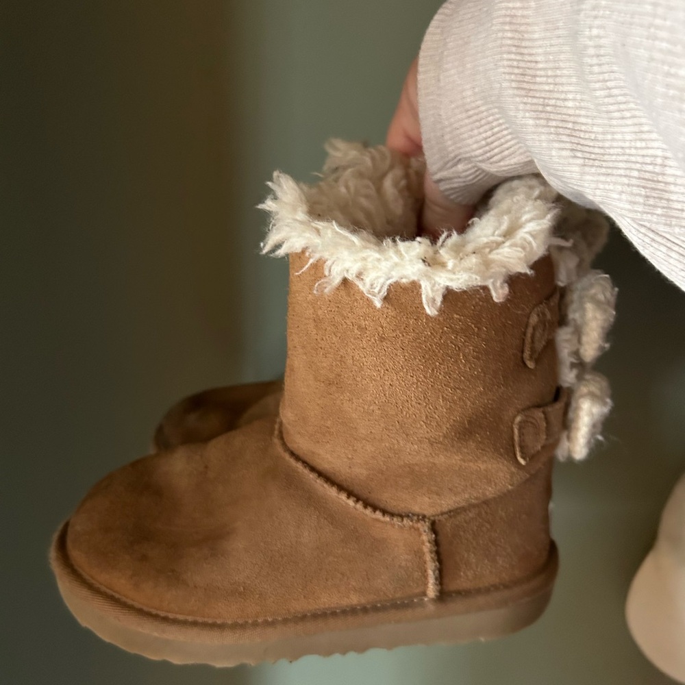 UGG Tan Kids Boots with Cream Fur